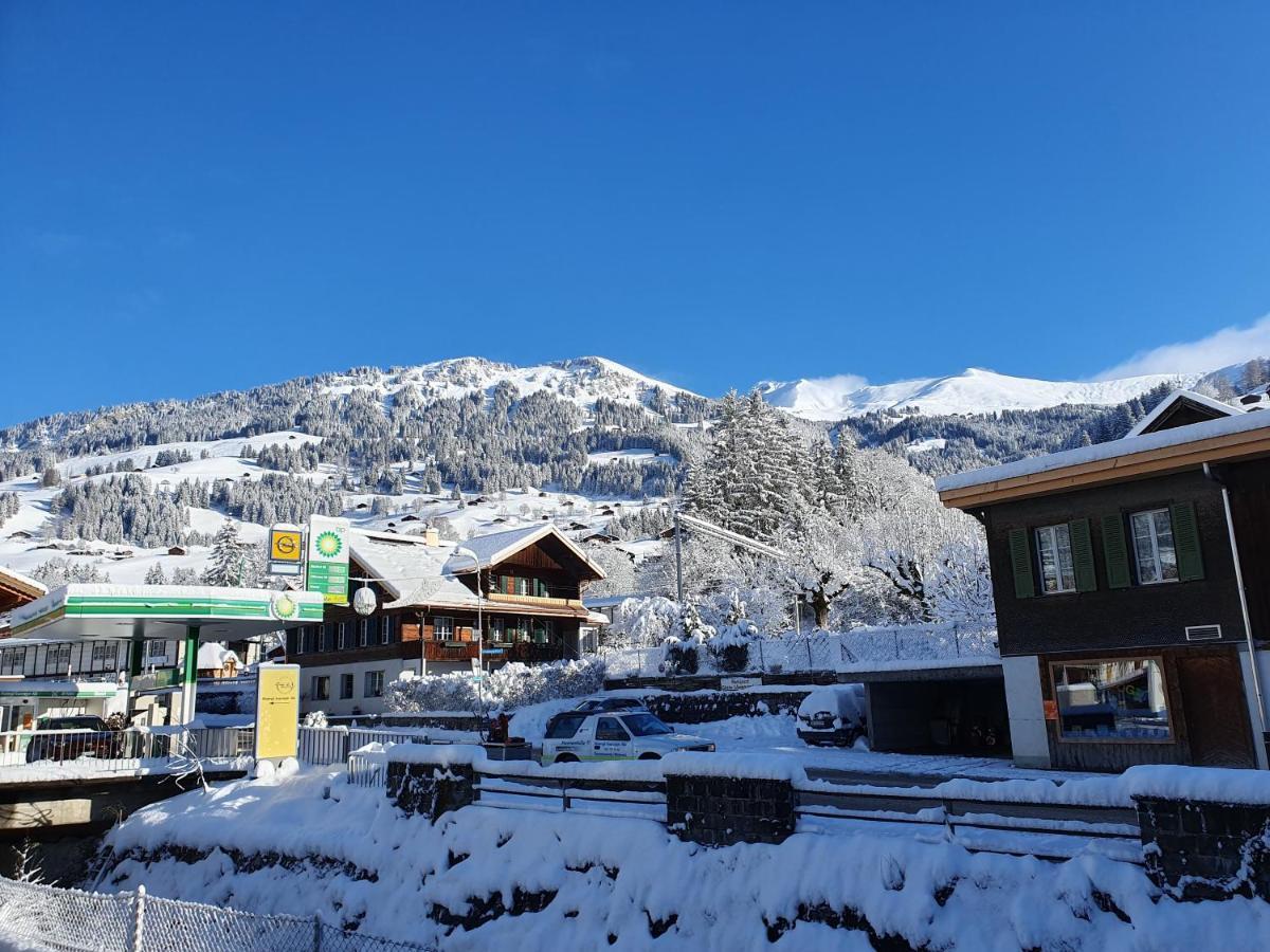 Hotel Garni Alpenruh Lenk Exterior photo