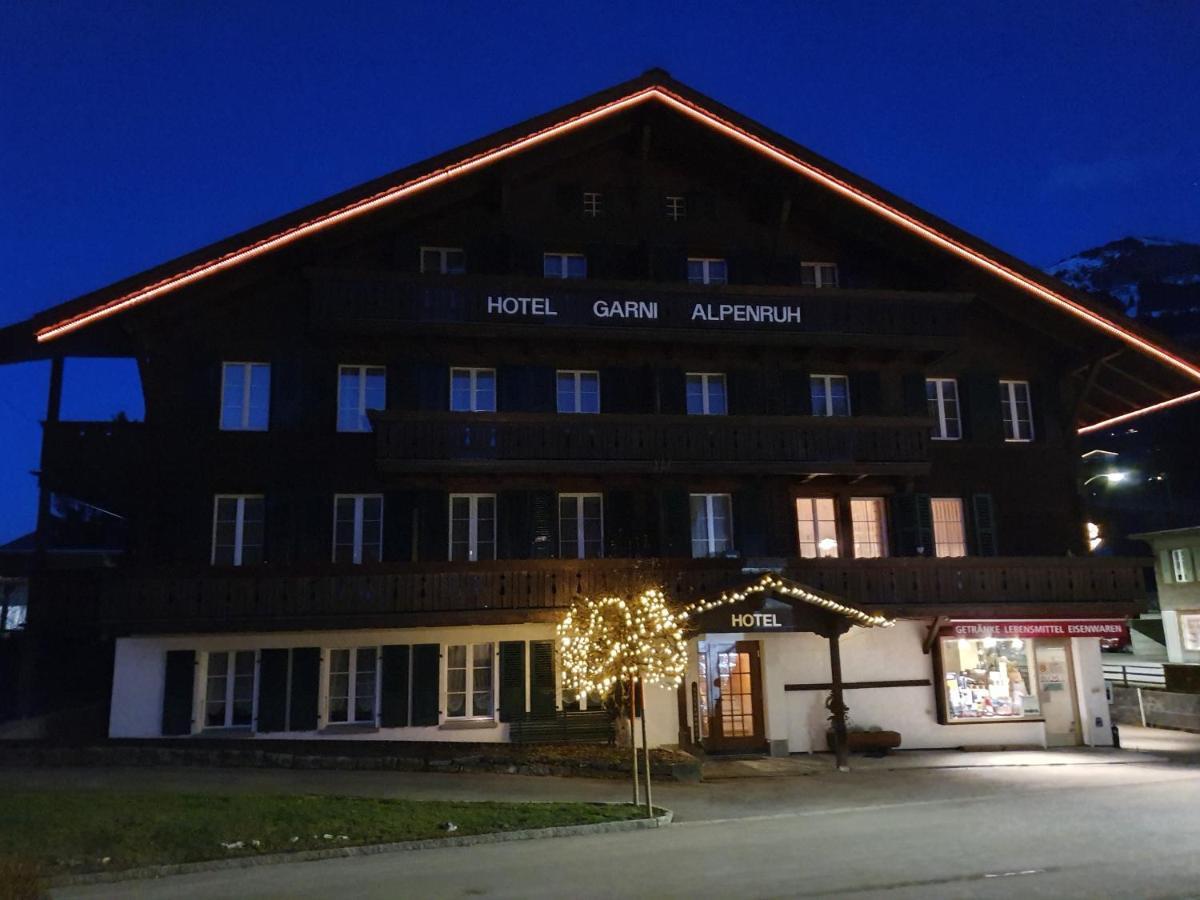 Hotel Garni Alpenruh Lenk Exterior photo